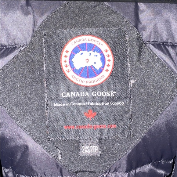 CANADA GOOSE | Winter Parka - Picture 4 of 15